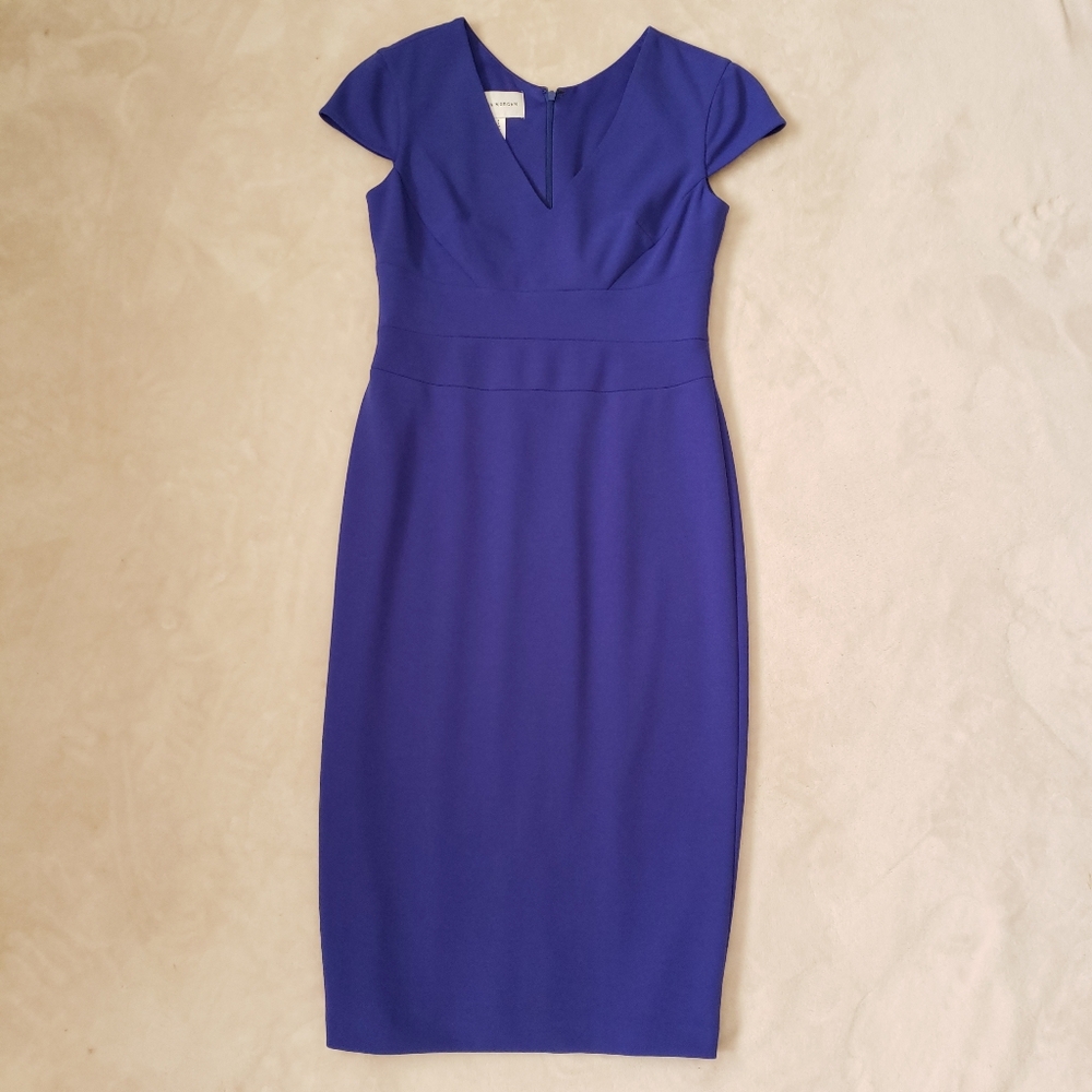 Donna Morgan Royal Blue Short Sleeve V-Neck Lined Midi Sheath Dress